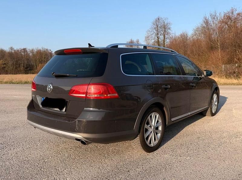 Gebraucht VW Passat Alltrack 177 PS (130 kW) 2014 Grau Kombi
