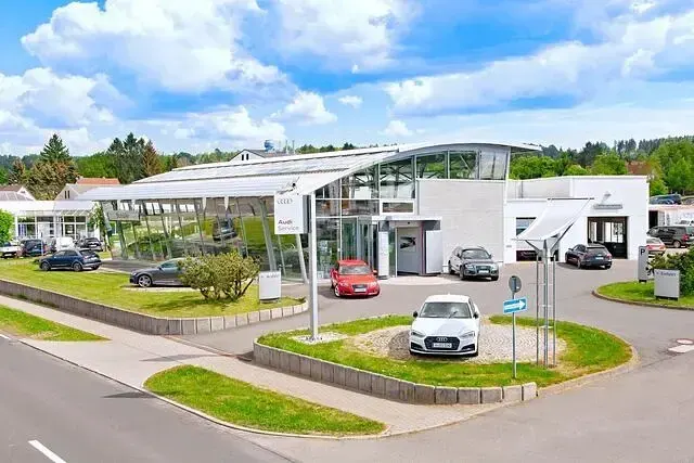 Gebraucht VW Caddy 102 PS (75 kW) 2022 Blau (blau) Van / Kleinbus