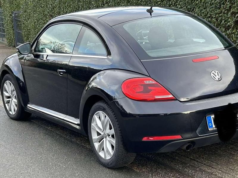Gebraucht VW Beetle Design 105 PS (77 kW) 2011 Kleinwagen