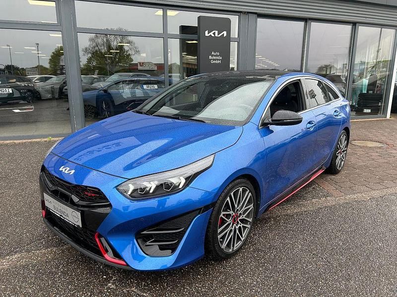 Gebraucht Kia ProCeed Comfort 204 PS (150 kW) 2023 Blau Kombi