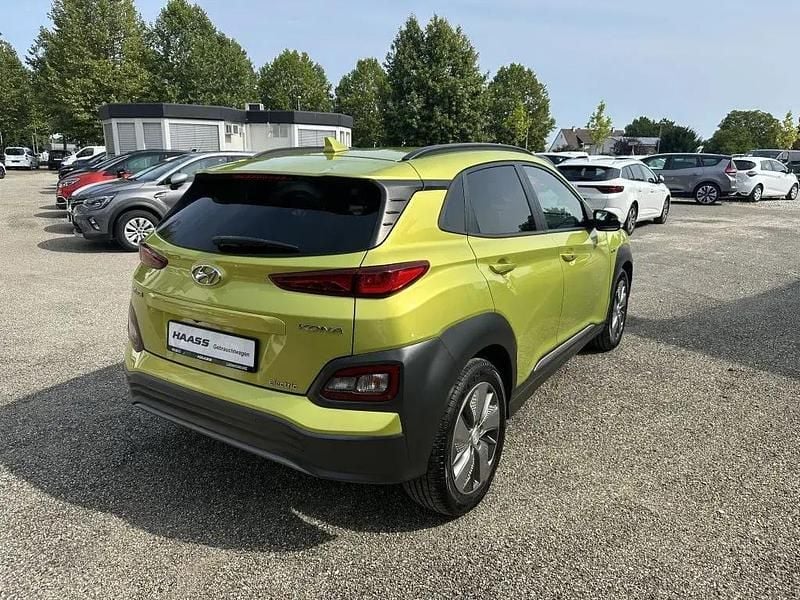 Gebraucht Hyundai Kona Trend 100 kW (136 PS) 2019 Grün SUV