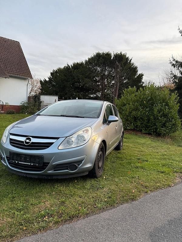 Silber Gebraucht 2007 Opel Corsa Kleinwagen | 2.598 € (Fairer Preis) - Bild 1/4