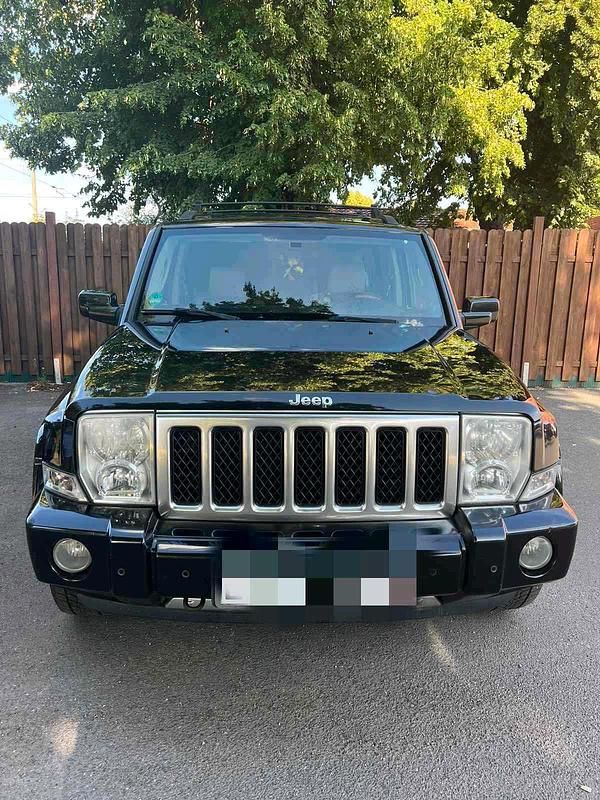Second-hand Jeep Commander 200 CP (147 kW) 2007 Negru SUV