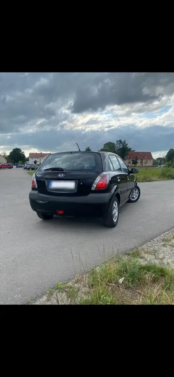 Brugt Kia Rio 2008 Sort Hatchback