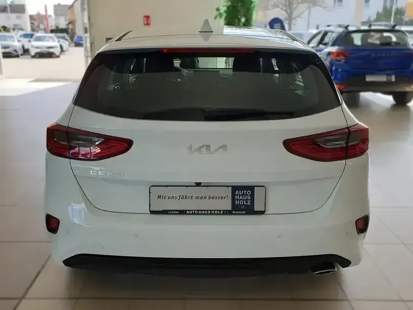 Neu Kia Ceed Vision 2025 Andere Kleinwagen
