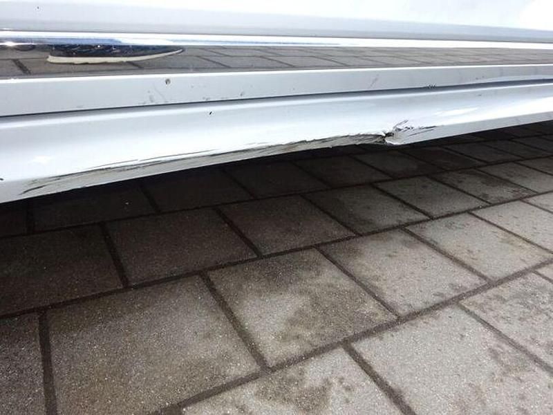 Gebraucht VW Passat R-line 150 PS (110 kW) 2023 Weiß Kombi