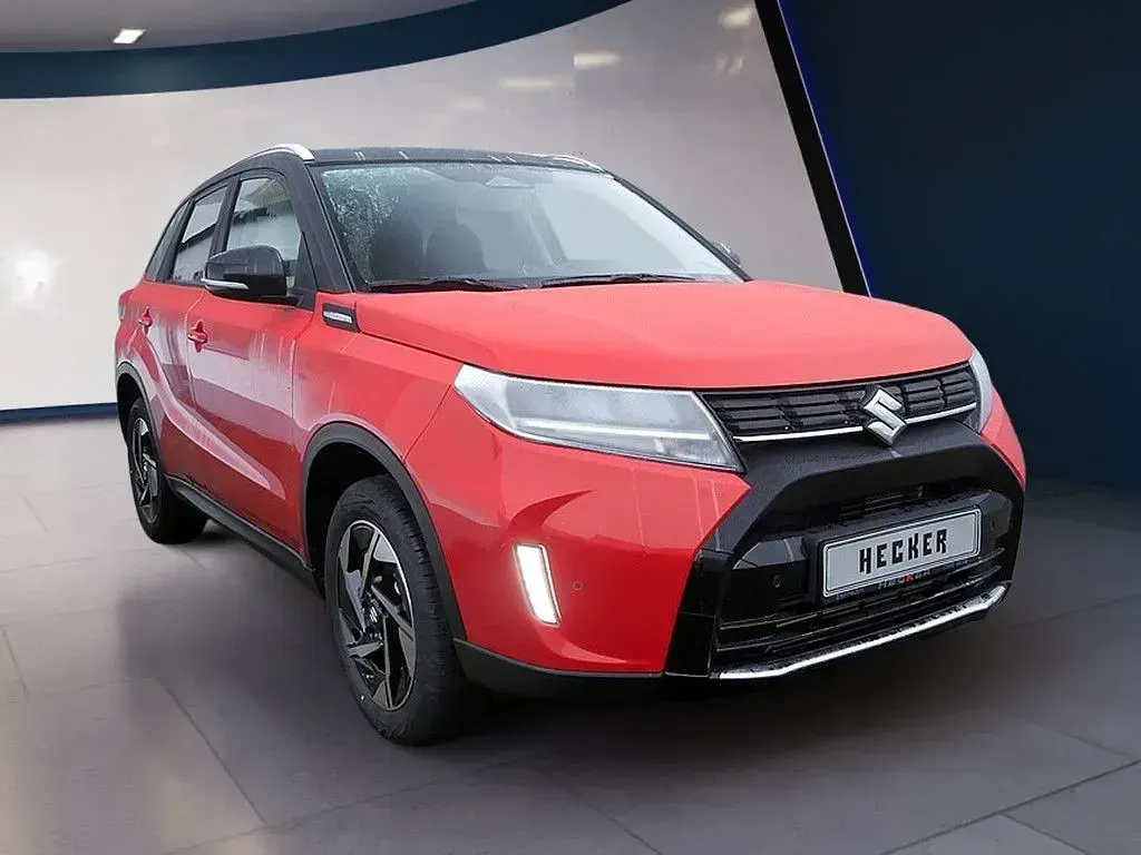 Neu Suzuki Vitara Comfort+ 110 PS (80 kW) 2026 Rot SUV