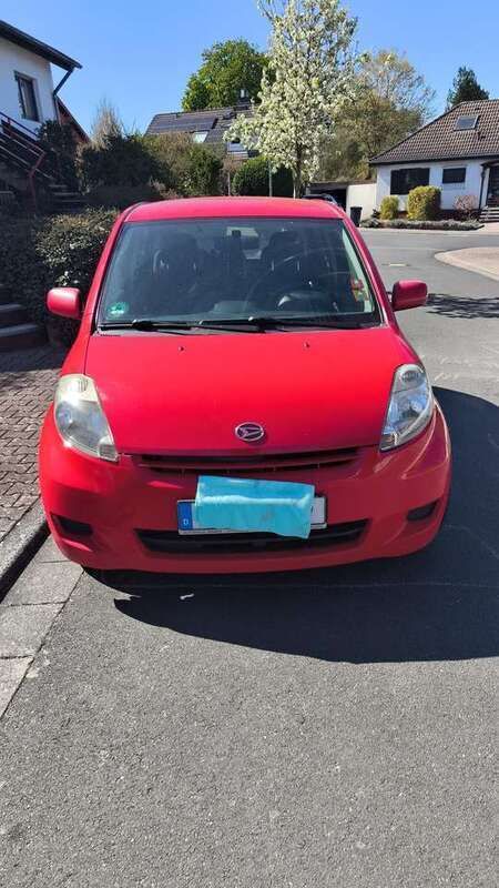 Rot Gebraucht 2008 Daihatsu Sirion Kleinwagen | 750 € (Guter Preis) - Bild 1/4