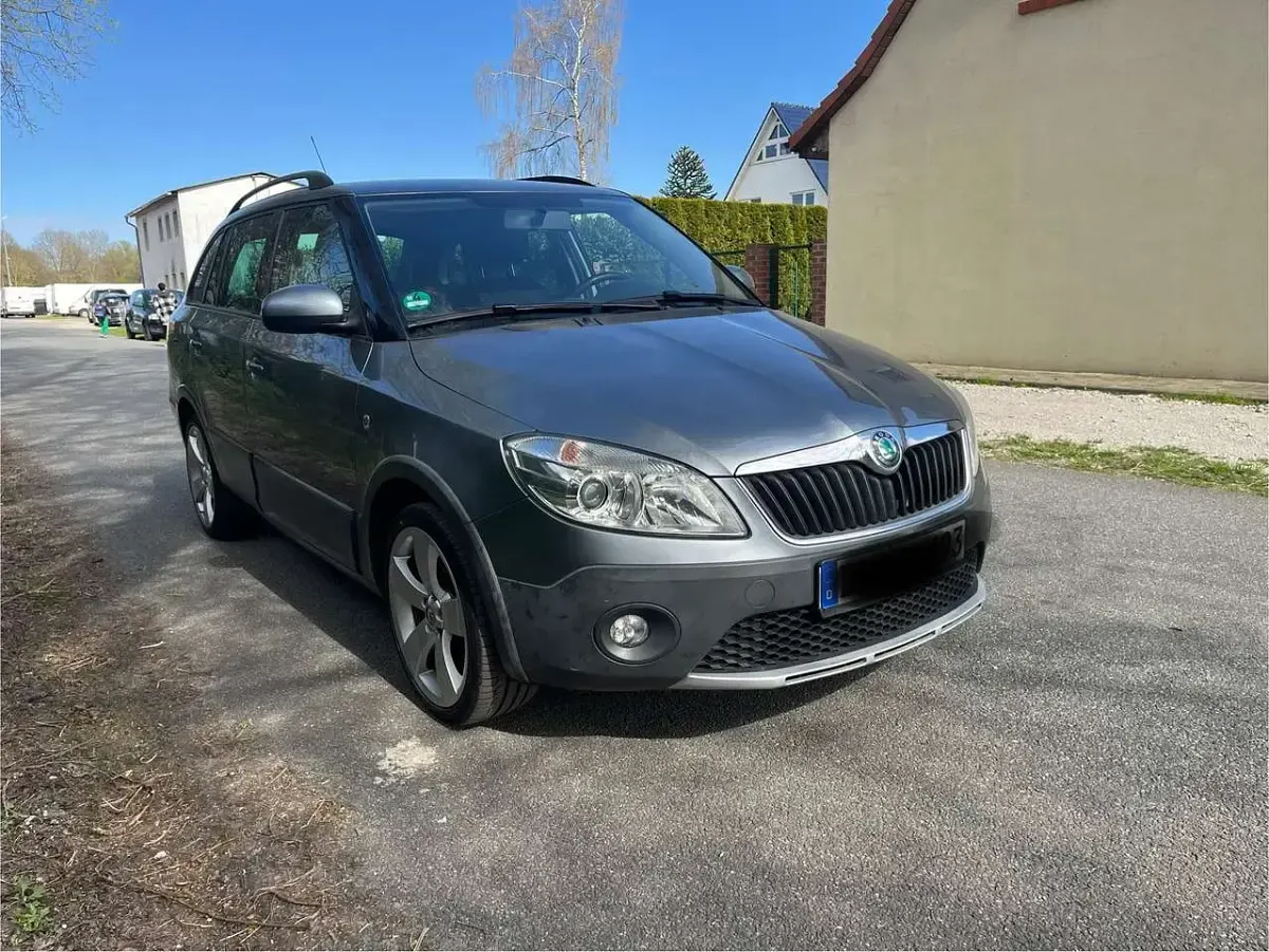 Gebraucht Skoda Fabia 86 PS (63 kW) 2012 Grau Kombi