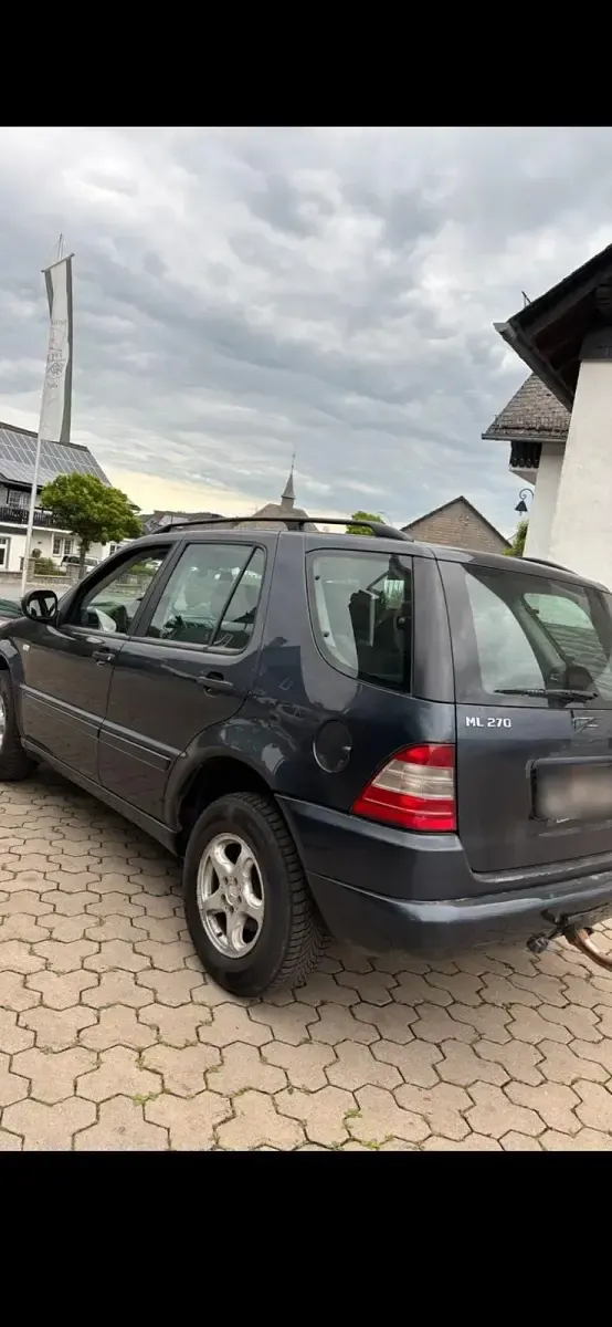 Gebraucht Mercedes ML270 2001 Grau SUV