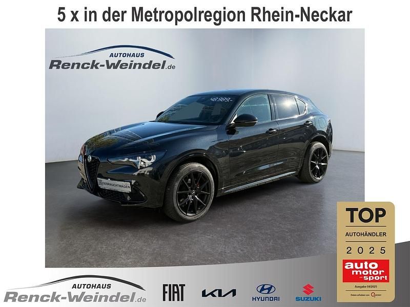 Schwarz Gebraucht 2023 Alfa Romeo Stelvio Competizione SUV | 45.989 € (Teuer) - Bild 1/4