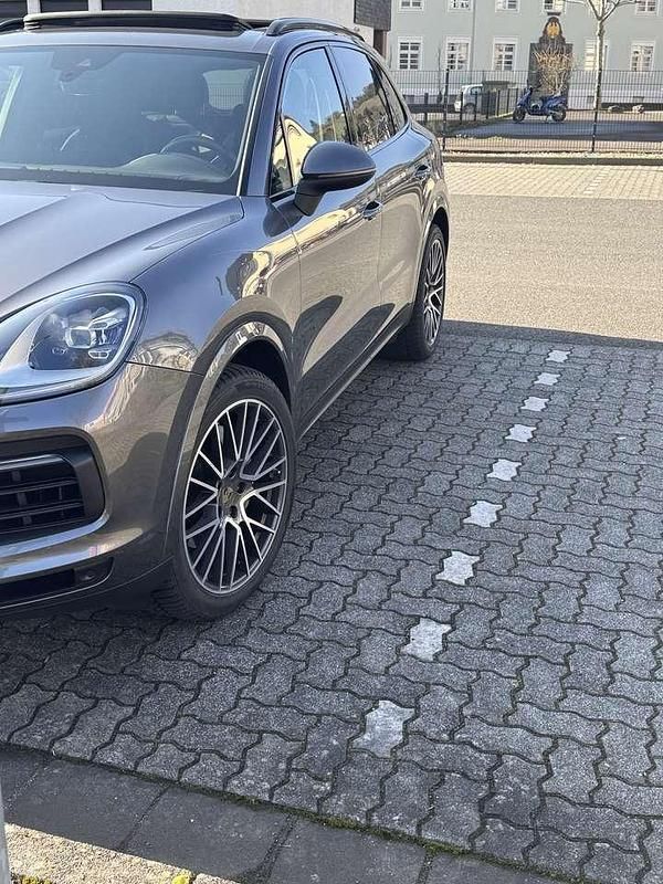 Gebraucht Porsche Cayenne 340 PS (250 kW) 2019 SUV