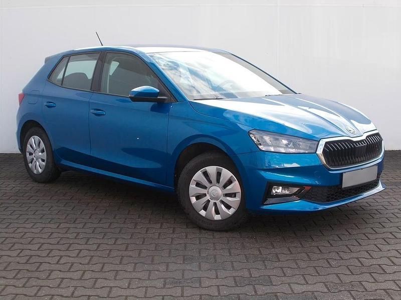 Gebraucht Skoda Fabia Selection 95 PS (69 kW) 2024 Blau Kleinwagen