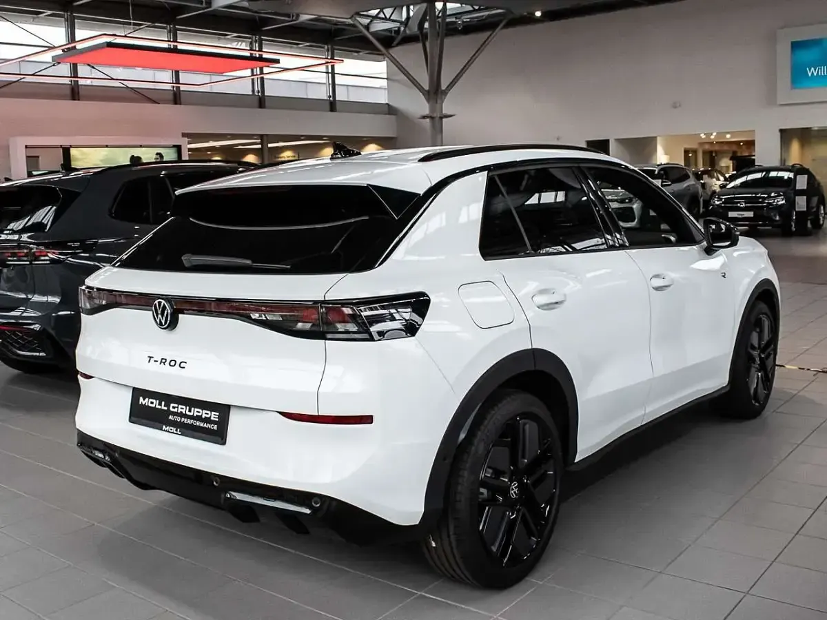 Gebraucht VW T-Roc R-line 150 PS (110 kW) 2026 Weiß SUV
