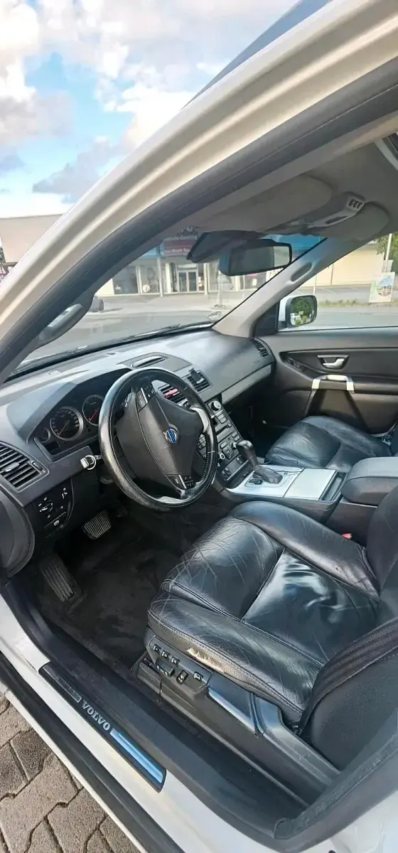 Gebraucht Volvo XC90 200 PS (147 kW) 2013 Weiß SUV