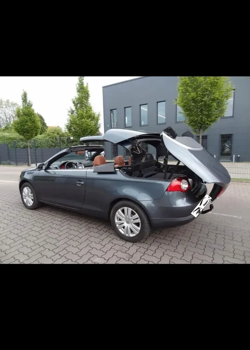 Używany VW Eos 122 KM (89 kW) 2008 Szary Kabriolet