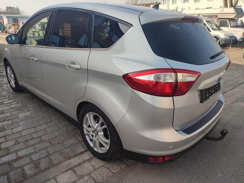 Gebraucht Ford C-MAX Titanium 140 PS (102 kW) 2014 Silber Van / Kleinbus
