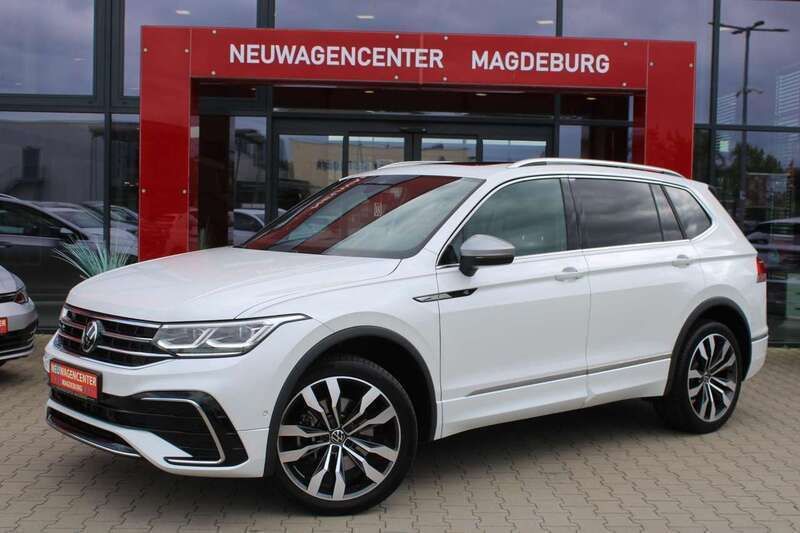 Oryxweiß perlmutteffekt Gebraucht 2024 VW Tiguan Allspace R-line SUV | 47.980 € (Etwas zu teuer) - Bild 1/4