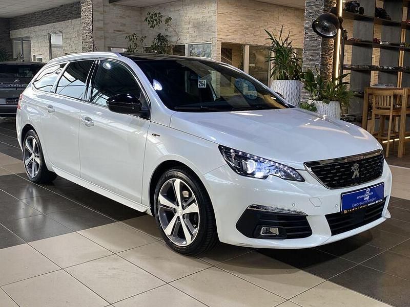 Weiß Gebraucht 2021 Peugeot 308 Allure GT-Line Kombi | 14.000 € (Fairer Preis) - Bild 1/4