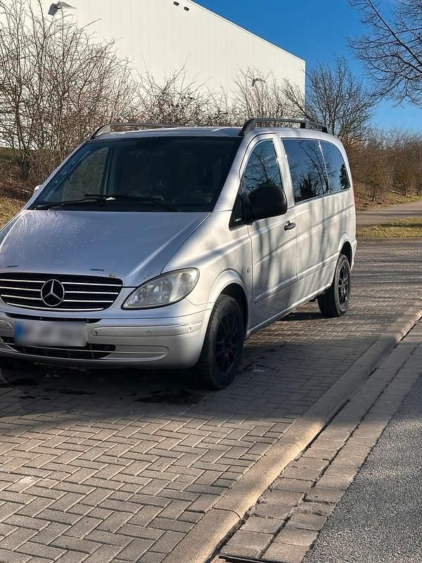 Gebraucht Mercedes C220 150 PS (110 kW) 2006 Silber Van / Kleinbus