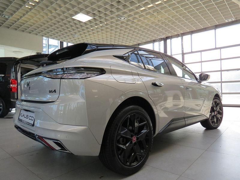 Gebraucht DS Automobiles DS4 131 PS (96 kW) 2024 Grau SUV