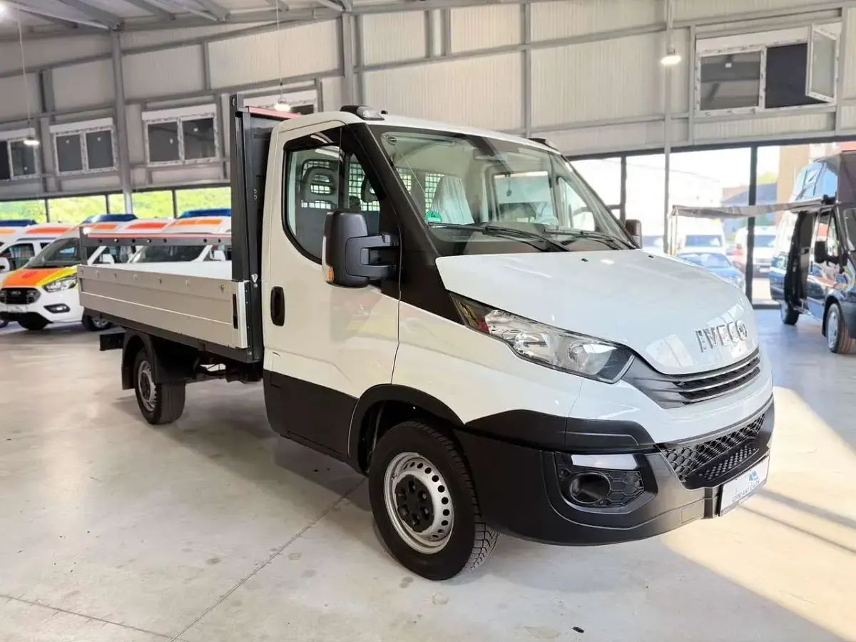 Używany Iveco Daily 116 KM (85 kW) 2017 Biały