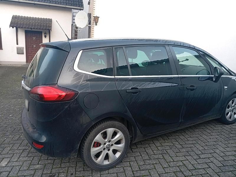 Gebraucht Opel Zafira 165 PS (121 kW) 2014 Schwarz Van / Kleinbus