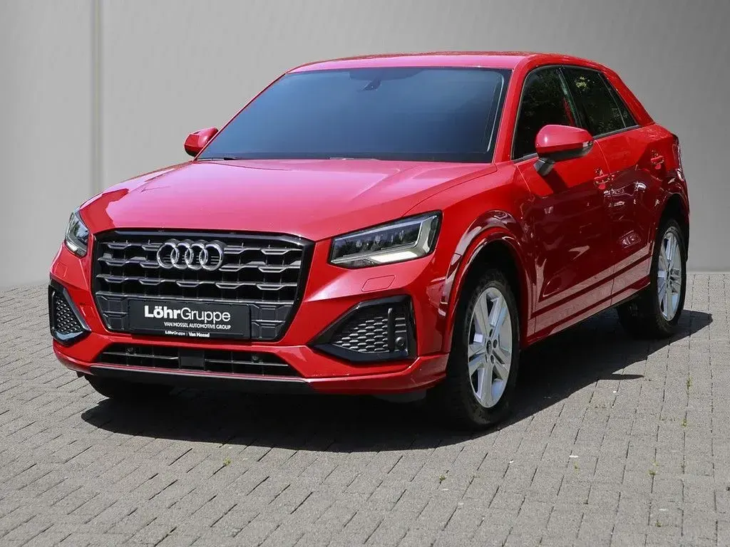 Gebraucht Audi Q2 Advanced 150 PS (110 kW) 2021 Rot SUV