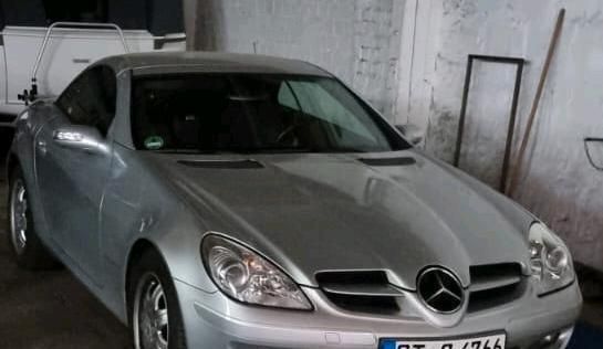 Silber Gebraucht 2006 Mercedes SLK200 Cabrio | 8.500 € (Superpreis) - Bild 1/4