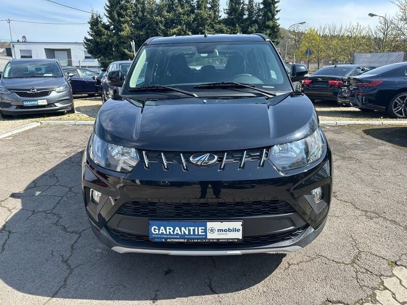 Gebraucht Mahindra KUV100 87 PS (63 kW) 2019 Schwarz SUV