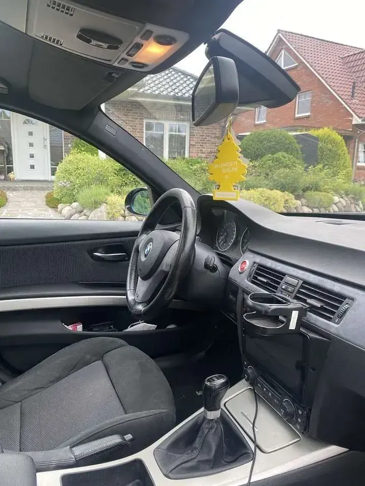 Gebraucht BMW 318 M Sport 129 PS (94 kW) 2006 Kombi