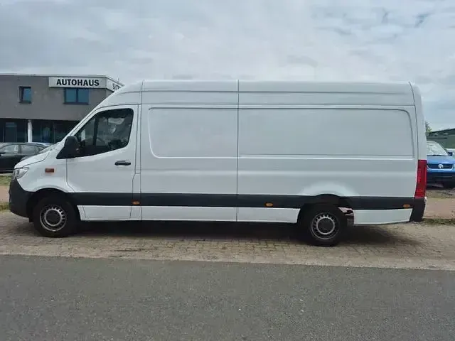 Gebraucht Mercedes Sprinter 170 PS (125 kW) 2024 Andere Van