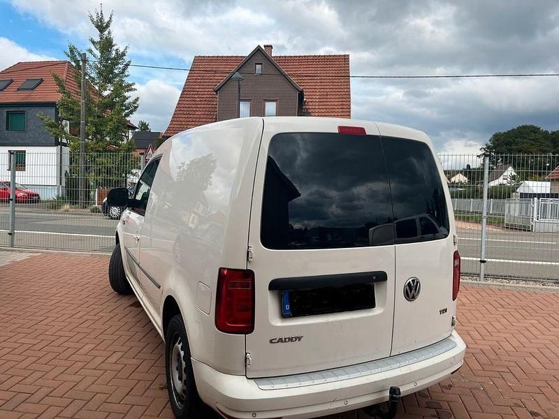Gebraucht VW Caddy 150 PS (110 kW) 2017 Weiß Van / Kleinbus