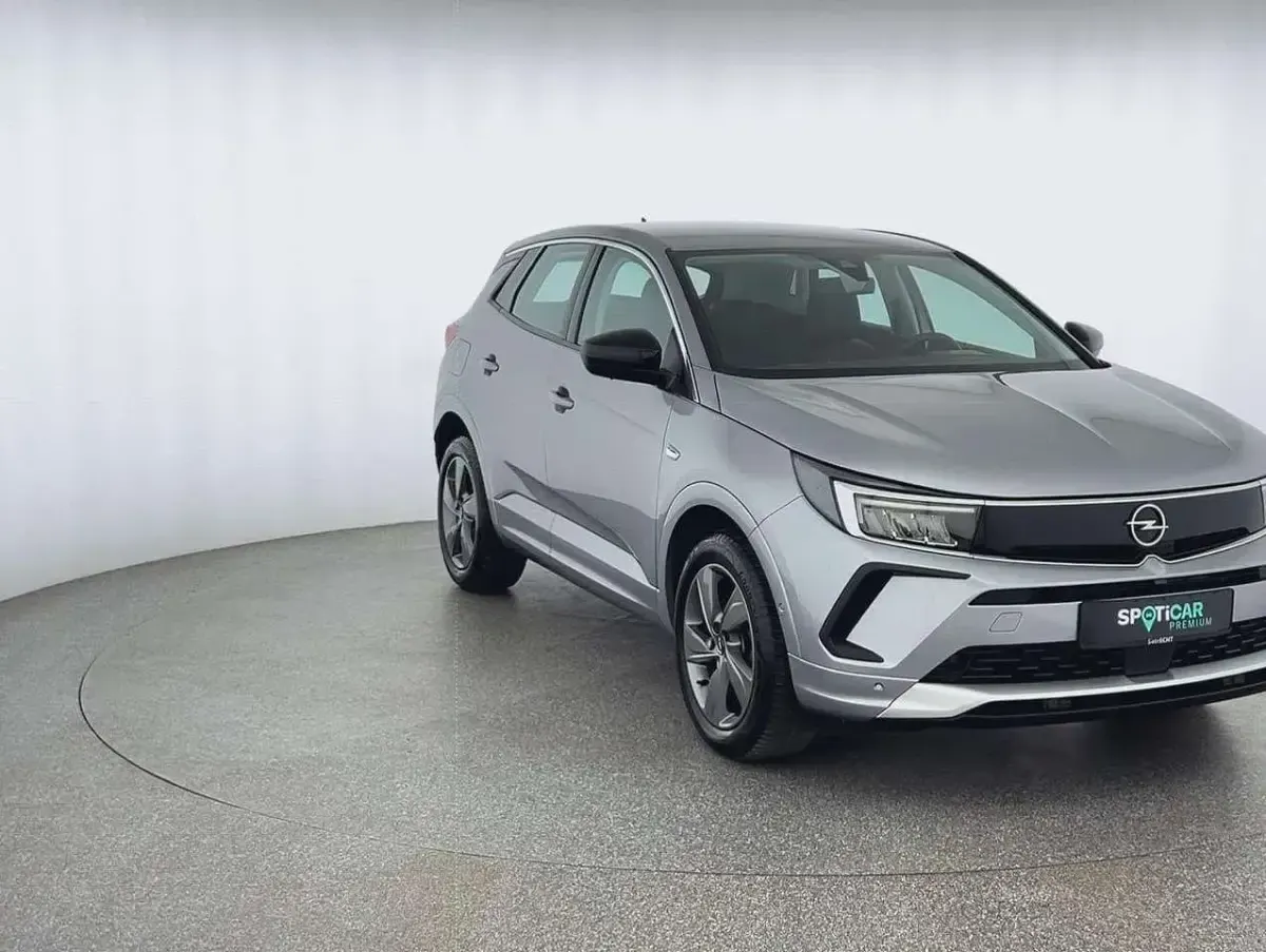 Gebraucht Opel Grandland X Enjoy 131 PS (96 kW) 2024 Silber SUV
