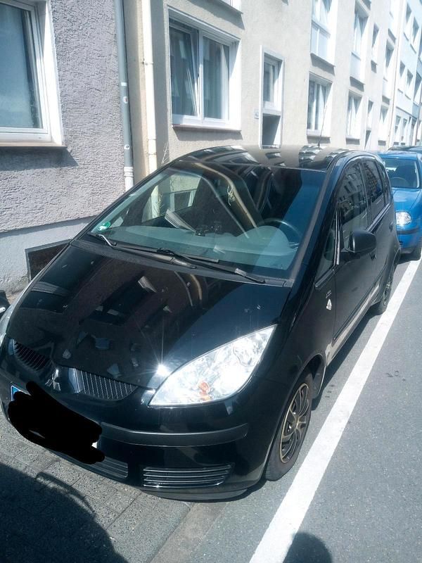 Schwarz Gebraucht 2005 Mitsubishi Colt Kleinwagen | 2.900 € - Bild 1/4
