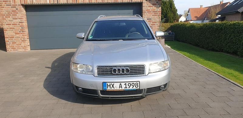 Gebraucht Audi A4 131 PS (96 kW) 2003 Silber Kombi