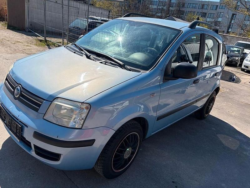 Occasion Fiat Panda Dynamic 60 ch (44 kW) 2006 Bleue Citadine
