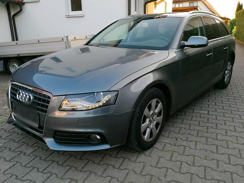 Grau Gebraucht 2011 Audi A4 Kombi | 7.400 € (Fairer Preis) - Bild 1/4