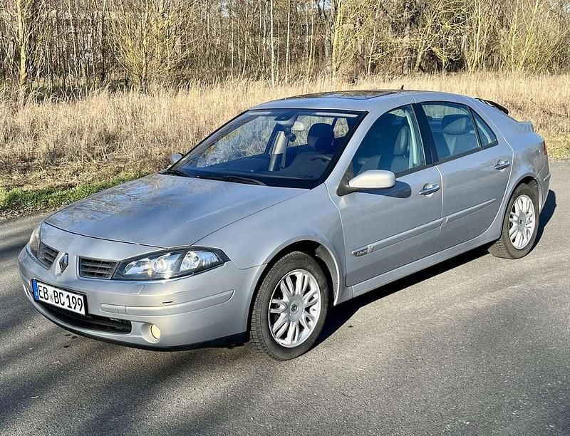 Gebraucht Renault Laguna GrandTour Initiale 150 PS (110 kW) 2007 Kombi