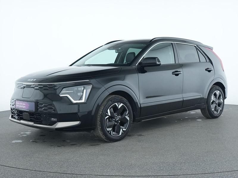 Auroraschwarz Gebraucht 2023 Kia e-Niro Spirit SUV | 24.407 € (Superpreis) - Bild 1/4
