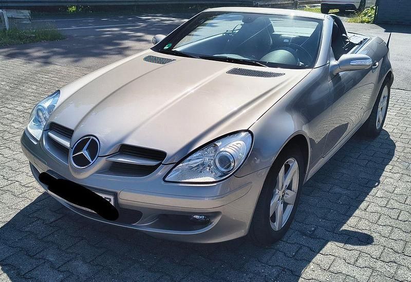 Silber Gebraucht 2008 Mercedes SLK200 Cabrio | 12.000 € (Fairer Preis) - Bild 1/4