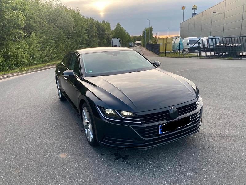Gebraucht VW Arteon 150 PS (110 kW) 2017 Schwarz Coupé