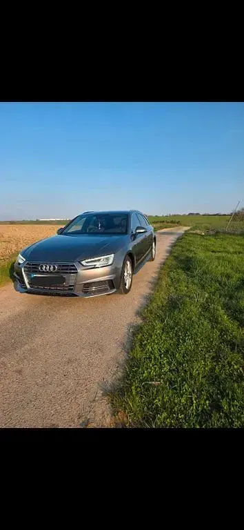 Używany Audi A4 Design 190 KM (139 kW) 2015 Szary Kombi