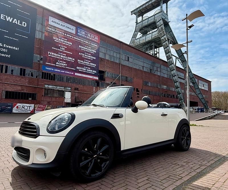 Gebraucht Mini Cooper Cabriolet 98 PS (72 kW) 2011 Beige Cabrio