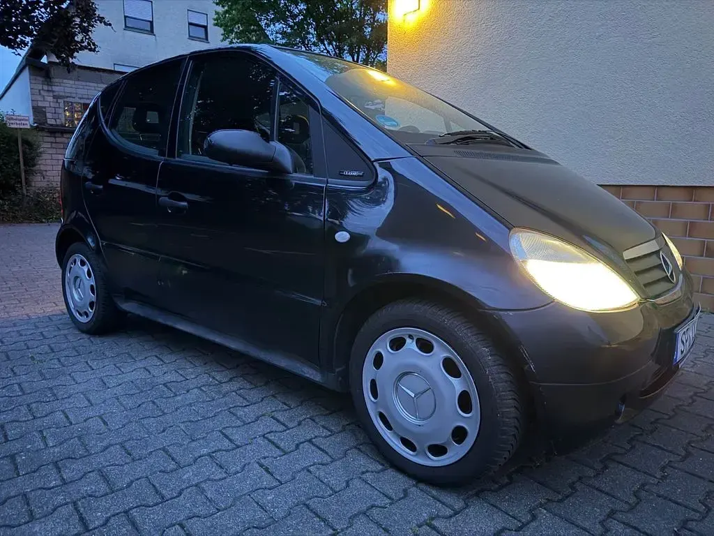 Brugt Mercedes A140 82 HK (60 kW) 2000 Sort Sedan