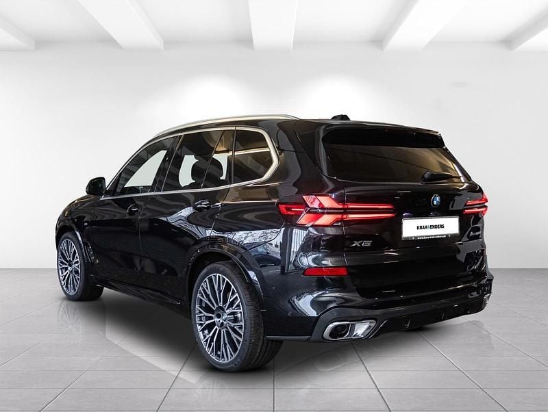 Neu BMW X5 Performance 298 PS (219 kW) 2025 Schwarz SUV