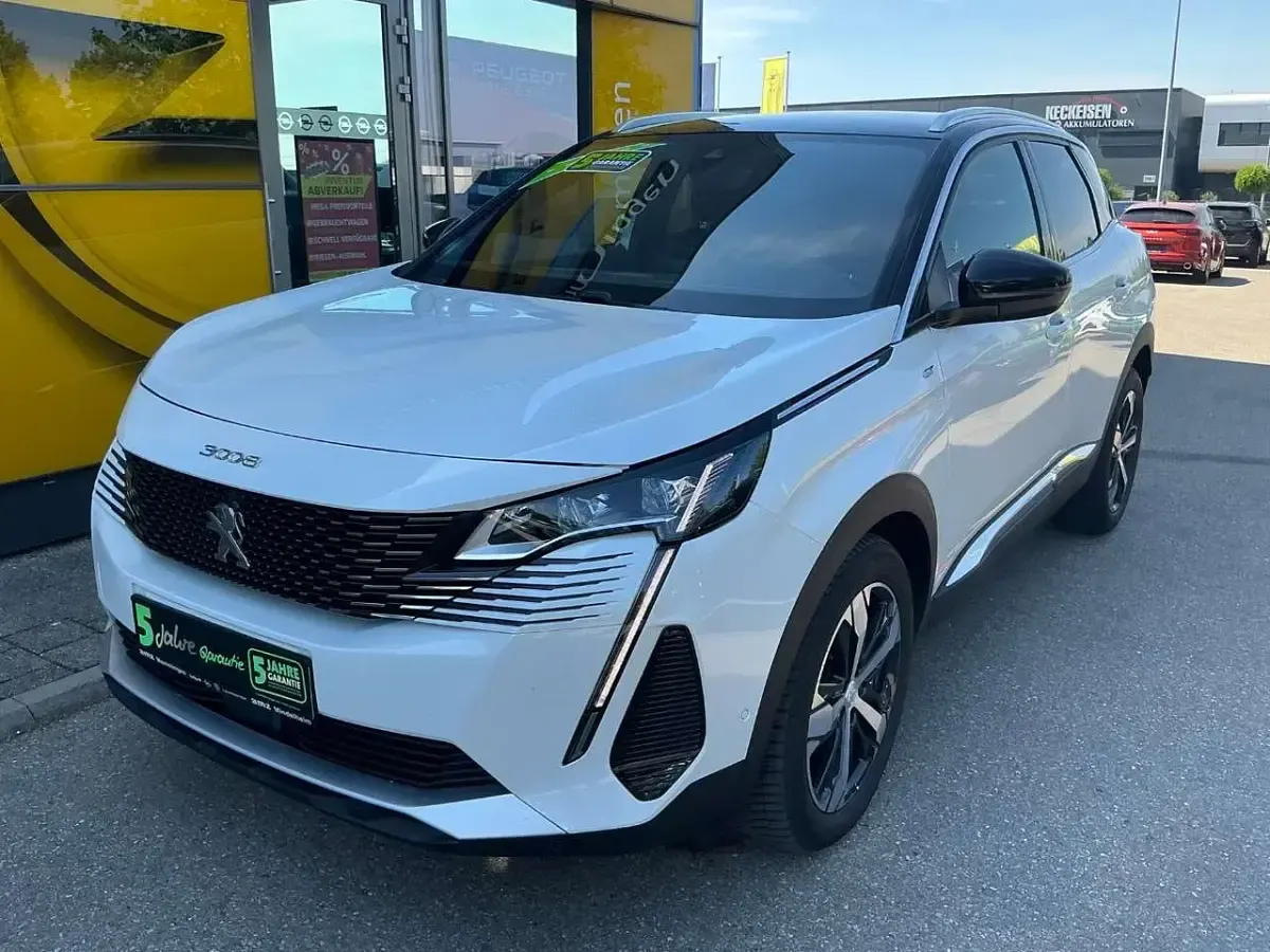Gebraucht Peugeot 3008 GT 131 PS (96 kW) 2024 Weiß SUV