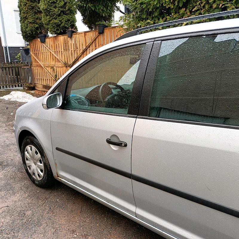 Gebraucht VW Touran 105 PS (77 kW) 2007 Grau Van / Kleinbus