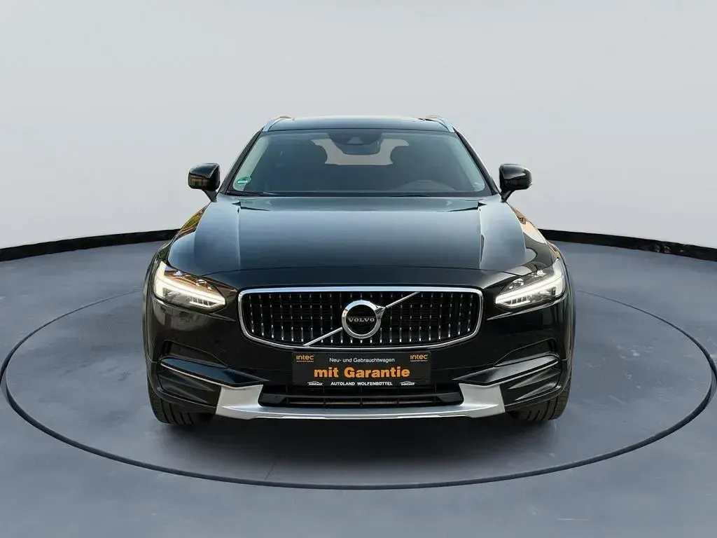 Gebraucht Volvo V90 CC 235 PS (172 kW) 2017 Schwarz Kombi