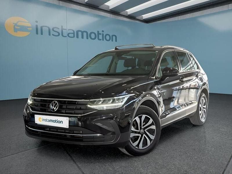 Gebraucht VW Tiguan 150 PS (110 kW) 2022 Schwarz SUV